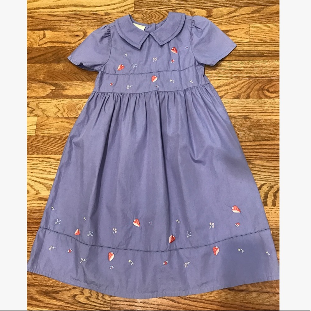 Little girl's dress